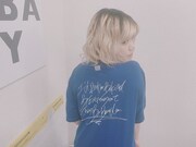 セントチヒロ・チッチ（BiSH）とTANGTANGコラボアイテムのイメージカット。