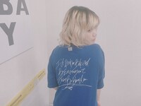 セントチヒロ・チッチ（BiSH）とTANGTANGコラボアイテムのイメージカット。