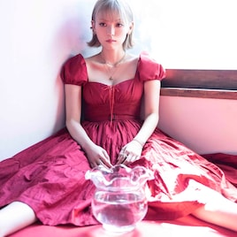 ロイ-RoE-、バレンタインデーに「ラムのラブソング」カバーを配信