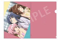 TrySail「ごまかし / うつろい」購入者特典の「TVアニメ『マギアレコード 魔法少女まどか☆マギカ外伝』描き下ろしイラストオリジナルA4クリアファイル」デザイン。