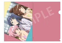 TrySail「ごまかし / うつろい」購入者特典の「TVアニメ『マギアレコード 魔法少女まどか☆マギカ外伝』描き下ろしイラストオリジナルA4クリアファイル」デザイン。