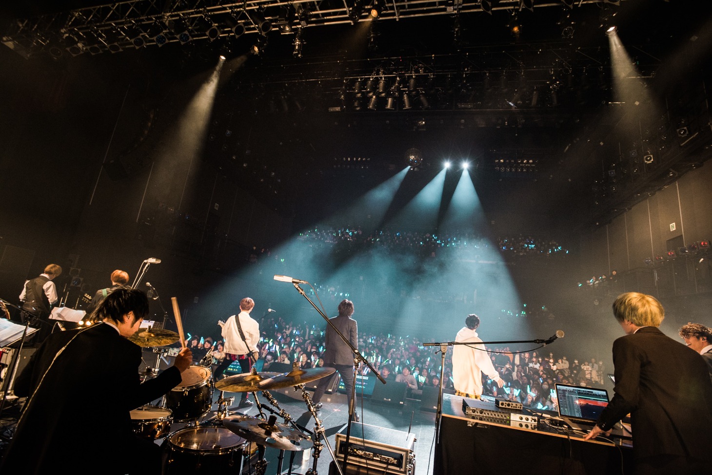 「uP!!!SPECIAL BANQUET vol.2 projected by ライブナタリー」の様子。（撮影：曽我美芽）