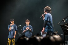 OxT（奥）とウォルピスカーター（手前）。（撮影：曽我美芽）