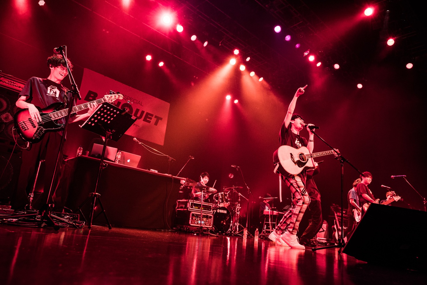 「uP!!!SPECIAL BANQUET vol.2 projected by ライブナタリー」の様子。（撮影：曽我美芽）