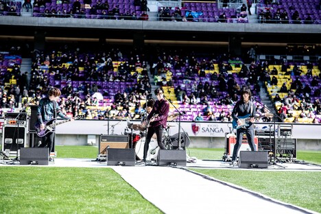 夜の本気ダンス（撮影：キムラユキ）