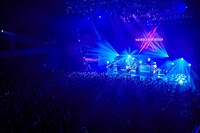 MAN WITH A MISSION「MAN WITH A “10TH” MISSION 爆誕祭～TRACE the HISTORY公開直前SP～」の様子。（撮影：酒井ダイスケ）