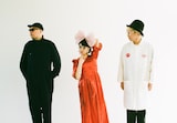 左から田中知之(FPM)、もも(チャラン・ポ・ランタン)、千原徹也。