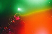 高城晶平（Vo, Flute, G）（撮影: 廣田達也）