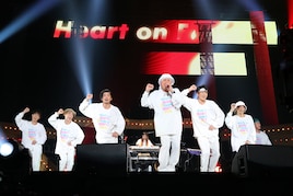 DA PUMPアリーナツアーがSSAで開幕、新曲の“つり革ダンス”初披露