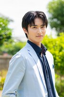 岐洲匠演じる一条慶。