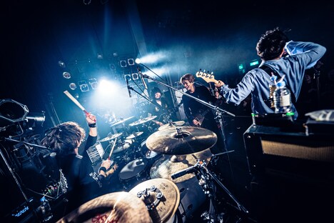 Nothing's Carved In Stone（撮影：ヤスカワショウマ）