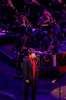 佐藤竹善「Rockin' It Jazz Orchestra ～Live in Tokyo & Osaka～」の様子。