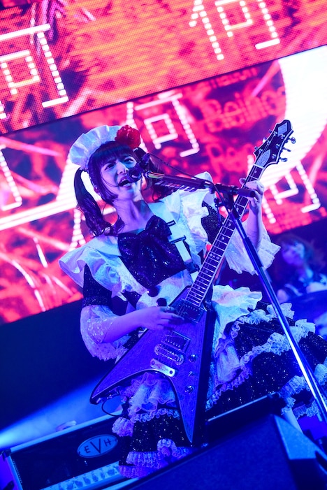 小鳩ミク(Photo by MASANORI FUJIKAWA)