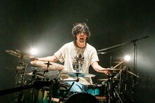 鈴木貴雄（UNISON SQUARE GARDEN）