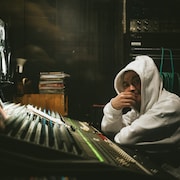 ECD、RHYMESTER、PUNPEE、長谷川白紙らを手がけるillicit tsuboiの仕事術(後編)