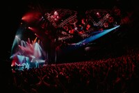 テレ朝チャンネル1「Creepy Nuts One Man Tour 2019『よふかしのうた』」より。