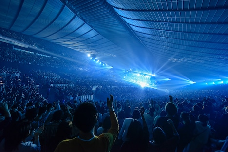 Mrs. GREEN APPLE「ARENA TOUR / エデンの園」東京・国立代々木競技場第一体育館公演の様子。(Photo by makiko takada)