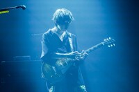 若井滉斗（G）（撮影：上飯坂一）