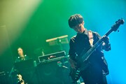 パスピエ「十周年特別記念公演 "EYE"」の様子。(Photo by Yosuke Torii)