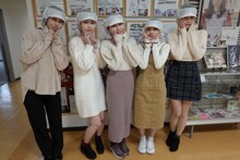 CDのプレス工場を訪れたAnge☆Reve。