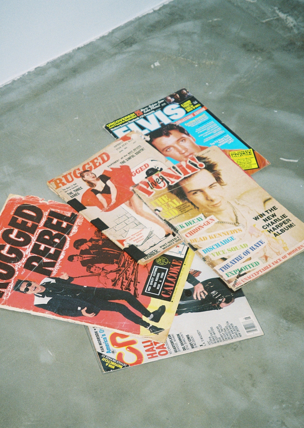 ロカビリーやパンク専門の雑誌(セイジ私物)。