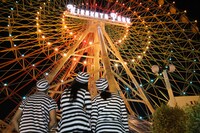 過去のリアル脱出ゲーム「全国夜の遊園地シリーズ」の様子。(c)SCRAP