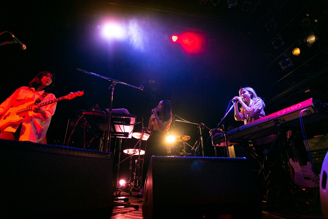 TAWINGSとMIHO HATORIの「Chocotto Love」、コラボでHappy Mondaysカバー