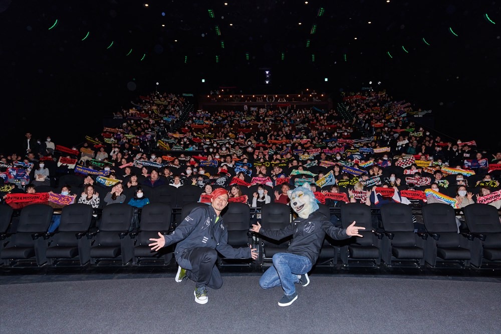 「MAN WITH A MISSION THE MOVIE -TRACE the HISTORY-」舞台挨拶の様子。（撮影：酒井ダイスケ）
