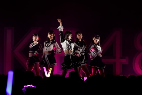 「2020 AKB48新ユニット！ 新体感ライブ祭り♪」2月22日公演の様子。 (c)AKS