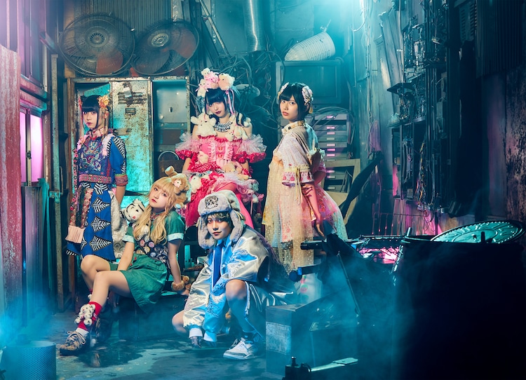 Meme Tokyo が未来を歌う新曲 C Wに でんぱれーどjapan カバー 松隈ケンタ作詞曲 音楽ナタリー