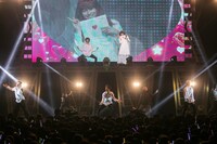 超特急（撮影：米山三郎）