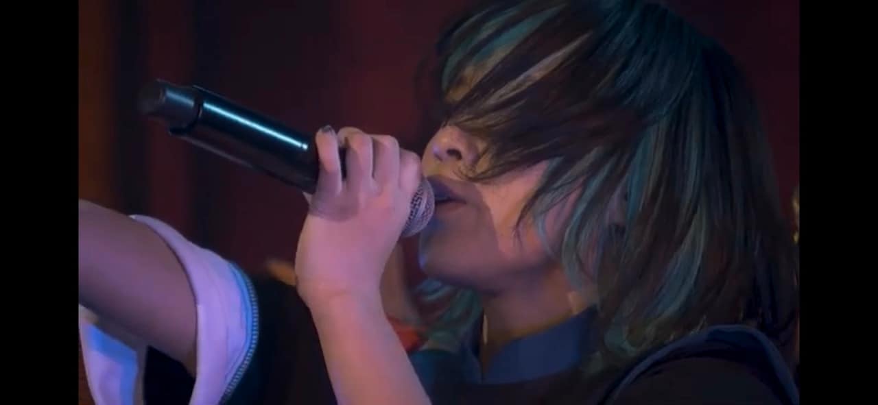 GANG PARADE「らびゅ」ライブ映像のワンシーン。