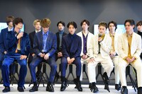 「FAKE MOTION -卓球の王将-」会見の様子。