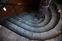 LIVE HAUSへと続く階段。