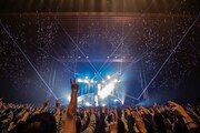 Aimer「Aimer Hall Tour 19/20 "rouge de bleu"」東京国際フォーラム ホールA公演の様子。