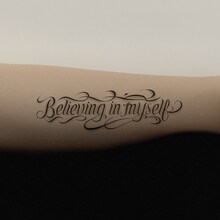 HYDE「BELIEVING IN MYSELF」ジャケット