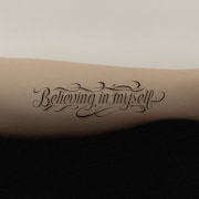 HYDE「BELIEVING IN MYSELF」ジャケット