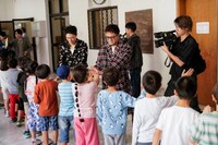 アブダビ日本人学校を訪れたGENERATIONS from EXILE TRIBE。（撮影：荒金大介）