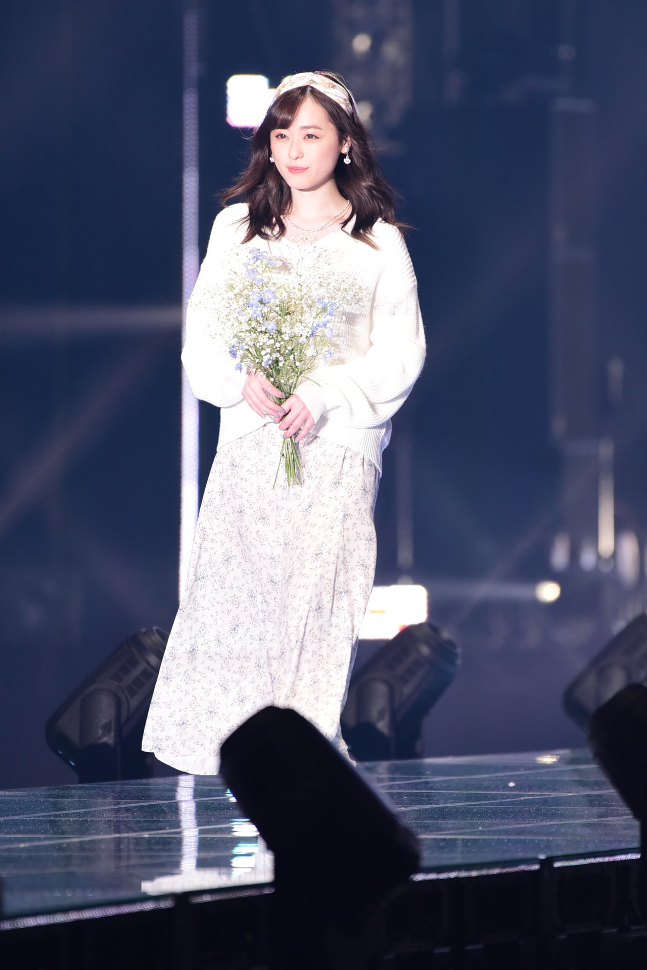 福原遥 - 乃木坂46と欅坂46がランウェイで微笑む「TGC サステナブル