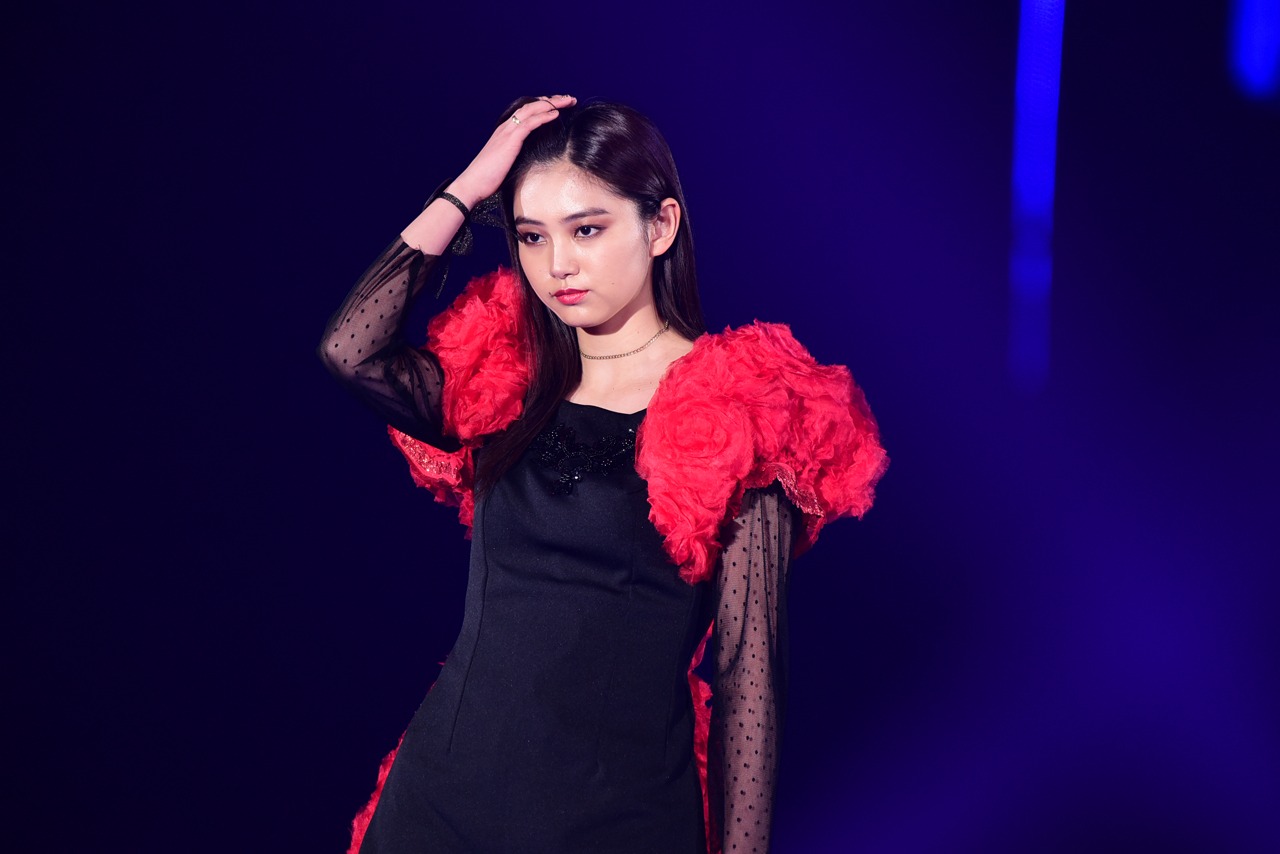 岡本莉音