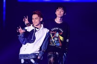 Novel Core（左）と岸本ルーク（右）。