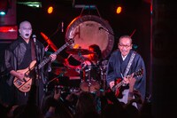 人間椅子「NINGEN ISU EU TOUR 2020」イギリス ロンドン・The Underworld Camden公演の様子。（撮影：塩見徹）