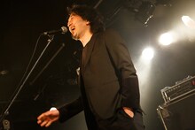 開演の挨拶をする有江嘉典。（Photo by Chiyori）