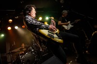 MOON・BEAM（Photo by Chiyori）