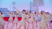 AKB48「失恋、ありがとう」ミュージックビデオより。(c)AKS/キングレコード