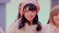 AKB48「失恋、ありがとう」ミュージックビデオより。(c)AKS/キングレコード