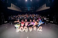 「Sweet Alley 1stワンマンLIVE -全身全霊で前進だ-」の様子。（写真提供：株式会社ヴィクトリアビーツ）