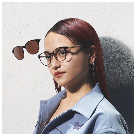 「Zoff NIGHT&DAY」×iriのビジュアル。