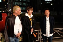 ダウンタウンとハンバーグナビゲーターとして番組に出演するNAOTO（EXILE、三代目 J SOUL BROTHERS from EXILE TRIBE）。(c)フジテレビ
