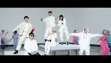 m-flo▽Sik-K & eill & 向井太一「tell me tell me」ミュージックのワンシーン。